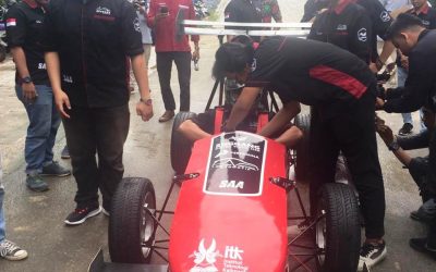 Peluncuran Mobil Listrik dan Kapal Cepat Tak Berawak ITK 2018