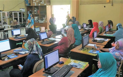 Pelatihan ICT Bagi Pelaku Industri Rumah Tangga di Kutai Kartanegara