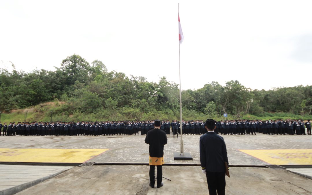 ITK Langsungkan Upacara Hari Pendidikan Nasional