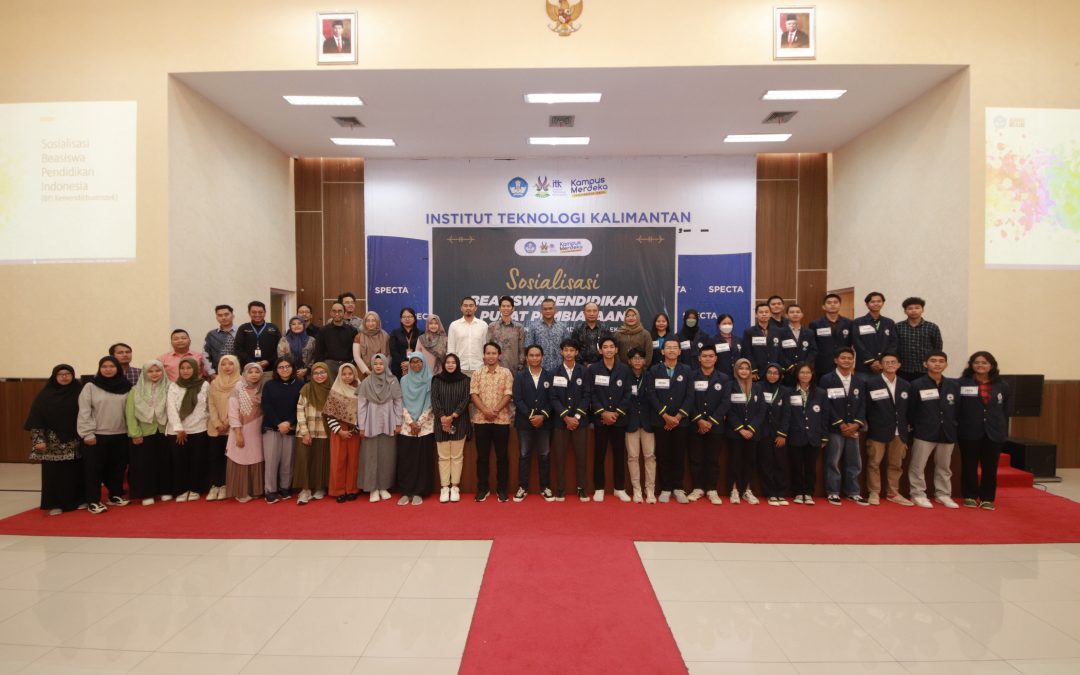 Pacu Semangat Pendidikan Pada Sosialisasi Beasiswa Pendidikan Pusat Pembiayaan Pendidikan Tinggi Kemdikbudristek